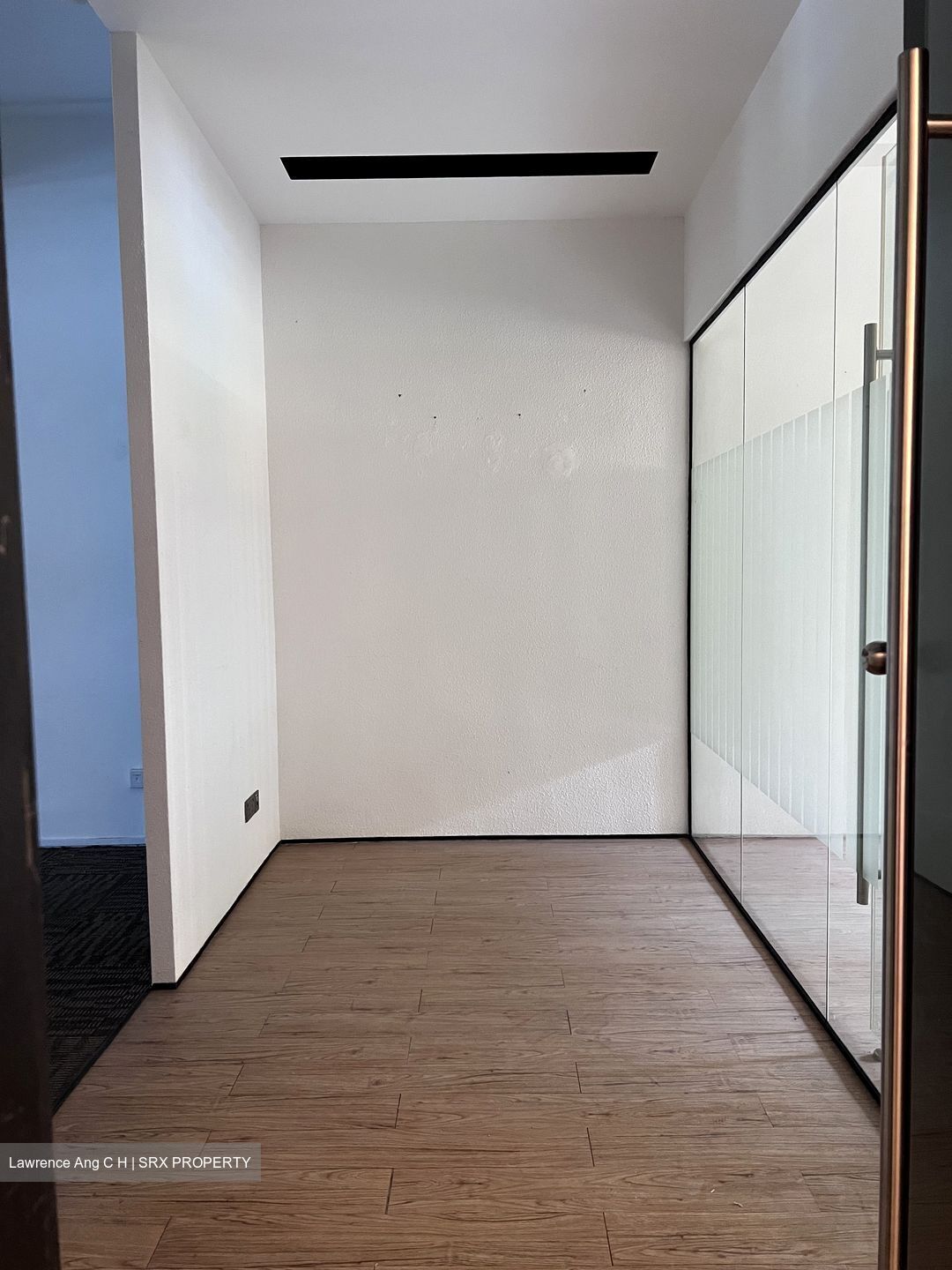 Teo Hong Road (D2), Office #507861861